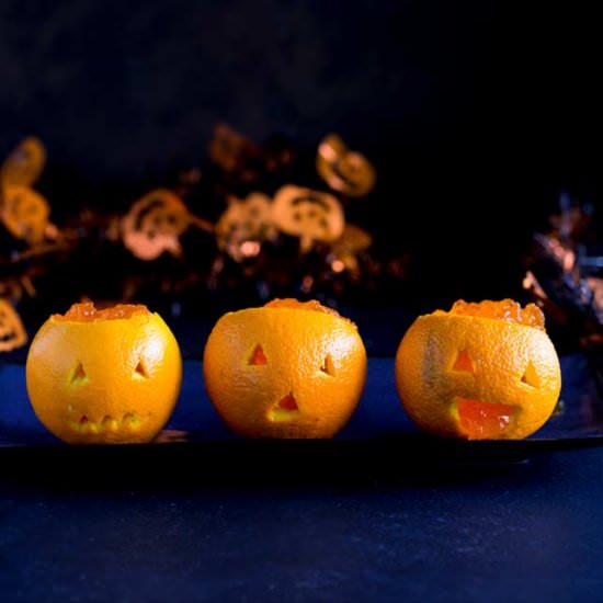 Jack-o-Lantern Jell-O Heads