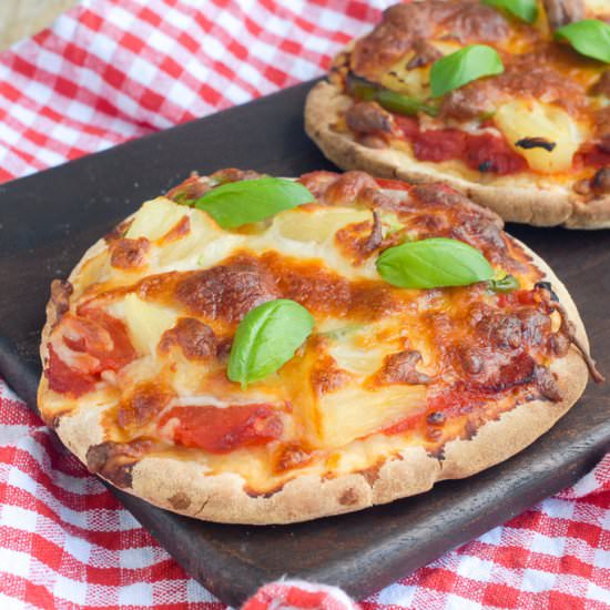 bread pizza