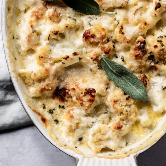 cauliflower mascarpone gratin