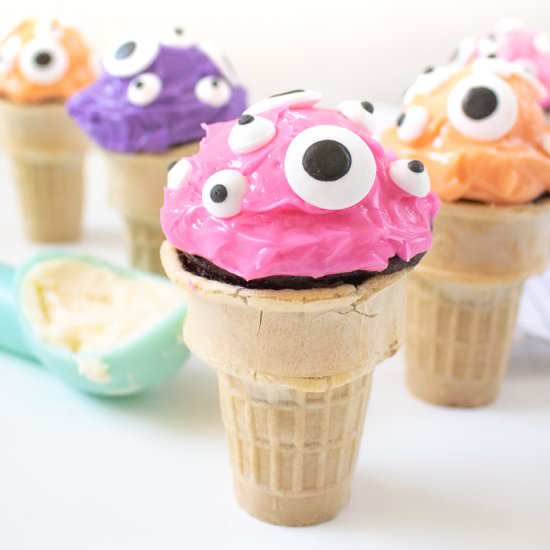 EYEscream Cone Cupcakes