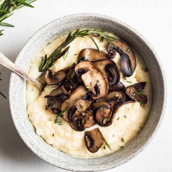 Rosemary Mushrooms with Polenta