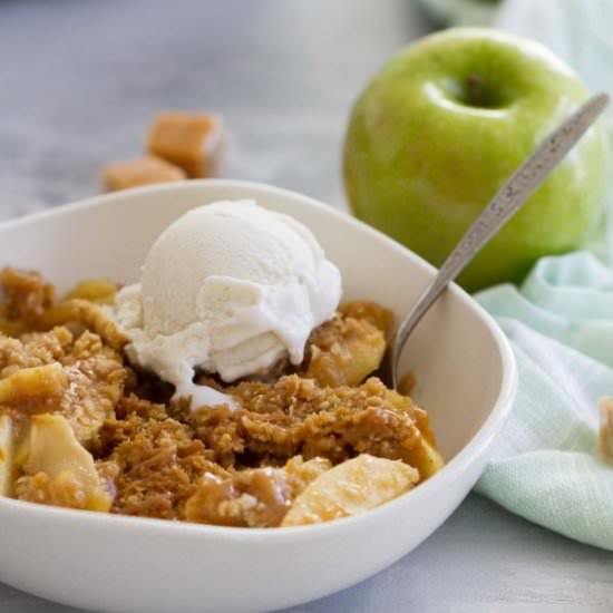 Caramel Apple Crisp