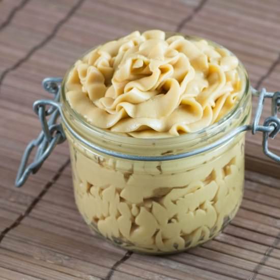 SALTED CARAMEL BUTTERCREAM