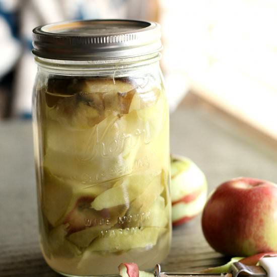 Homemade Apple Cider Vinegar