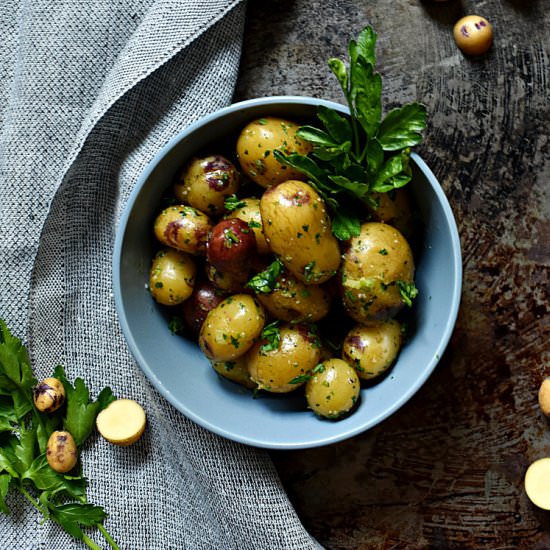 Boiled Potatoes with Pesto
