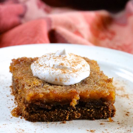 Pumpkin Pie Gooey Butter Cake