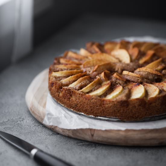 Vegan German Apple Cake