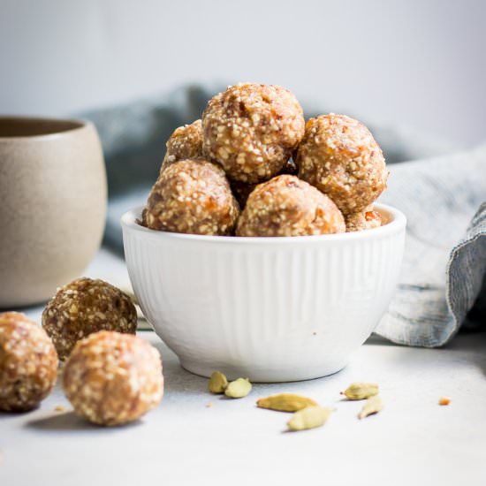 Chai Soiced Energy Bites