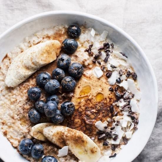 Healthy Peanut Butter Oatmeal Bowl