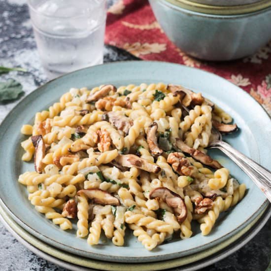 Creamy Mushroom Pasta