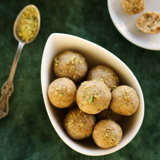 Peanut Laddus with Jaggery