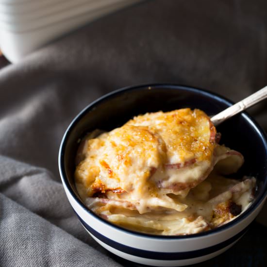 Cheesy Scalloped Potatoes