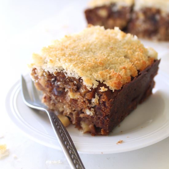 Sugar Free Apple Date Cake