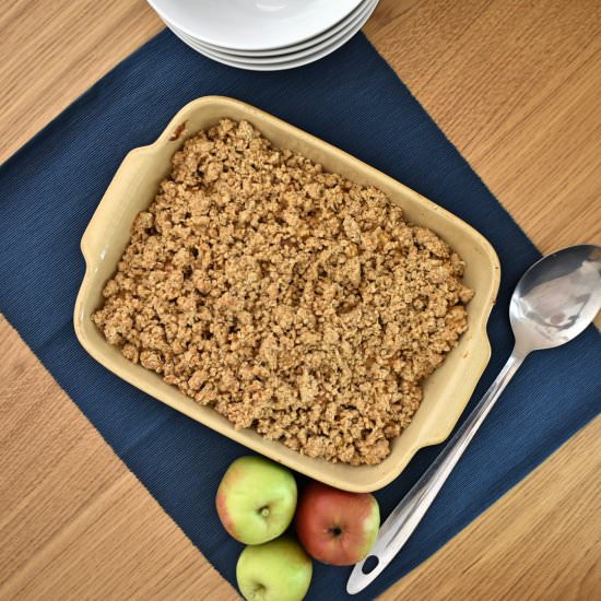 Apple and Caramel Crumble