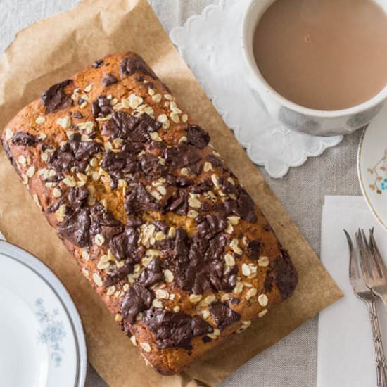 Banana Bread with Chocolate and Oat