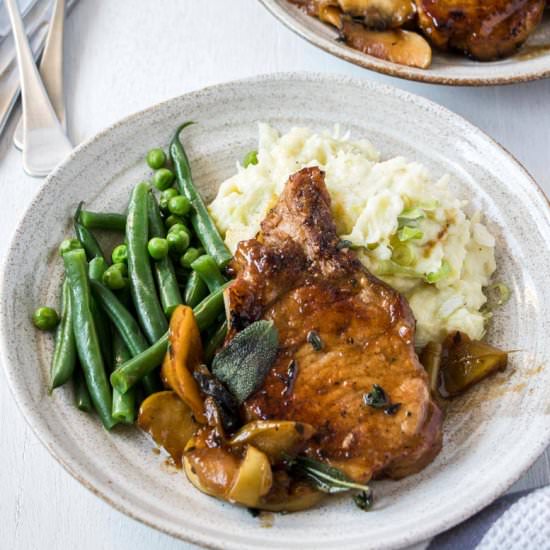 Baked Apple Pork Chops