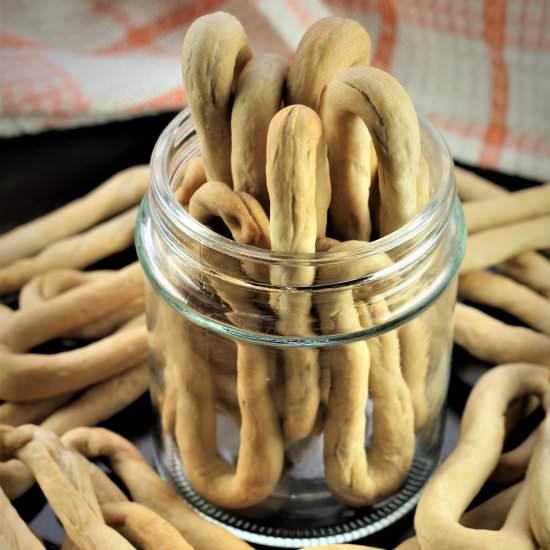 White Wine Taralli
