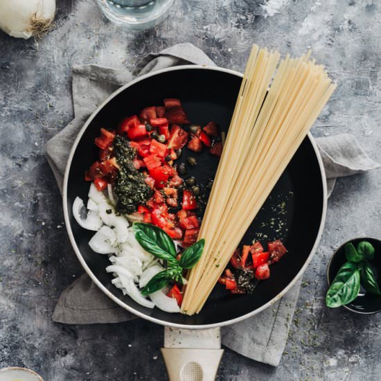 VEGAN ONE POT PASTA ITALIAN STYLE
