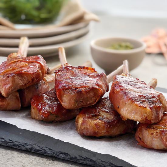 Lamb Cutlets with Prosciutto