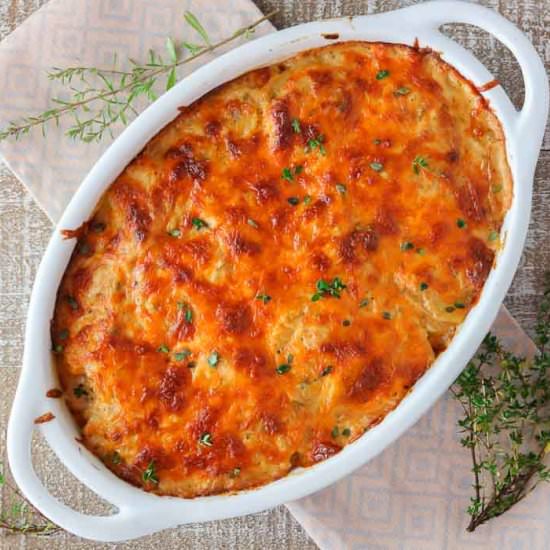 Cheesy Scalloped Potaotes