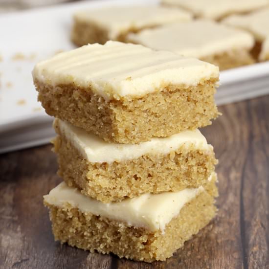 Applesauce Spice Bars