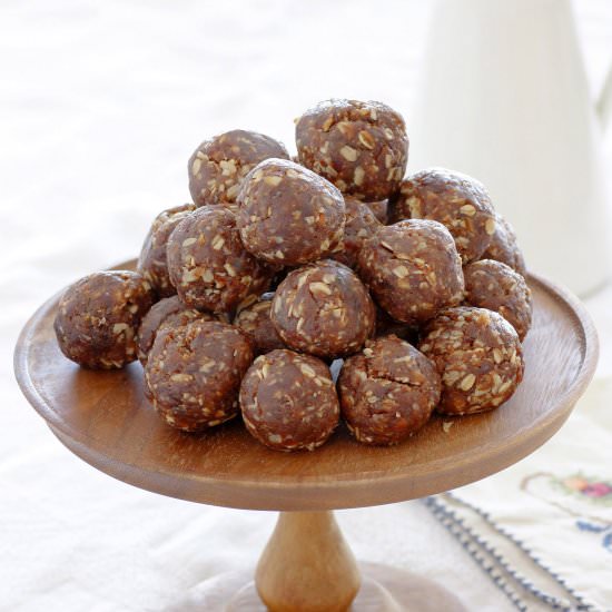 Peanut Butter Energy bites