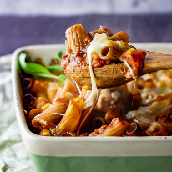 Cheese and Tomato Pasta Bake
