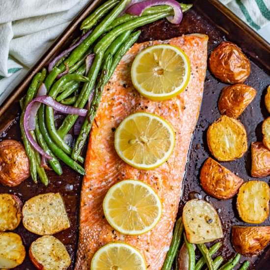 Sheet pan salmon and potatoes