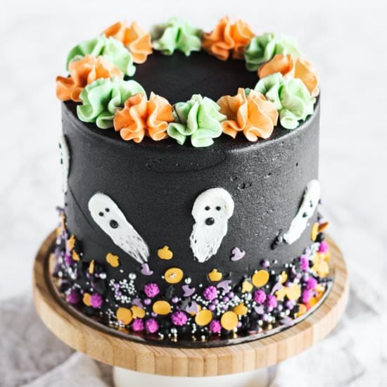 Halloween Chocolate Oreo Cake