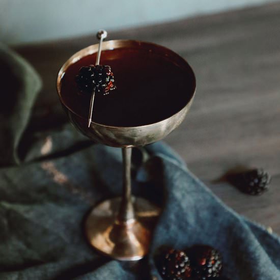 Smoke and Bramble Cocktail