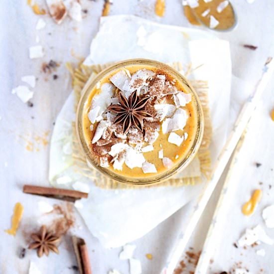 Healthy Pumpkin Pie Smoothie
