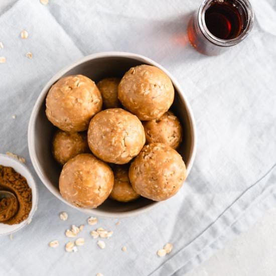 Coconut and PB spiced energy bites