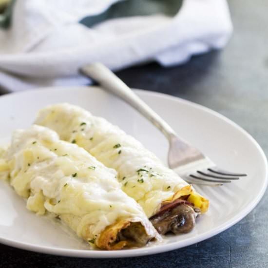 Savory Crepes with Ham and Mushroom