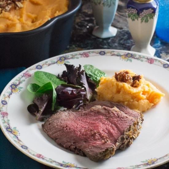 Horseradish Encrusted Roast Beef