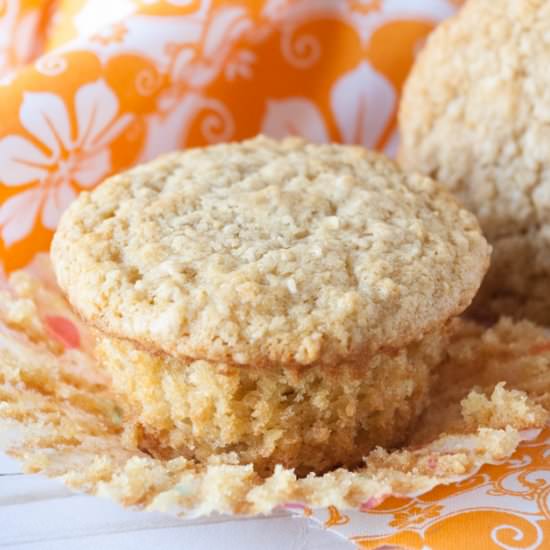 Buttermilk Oatmeal Muffins