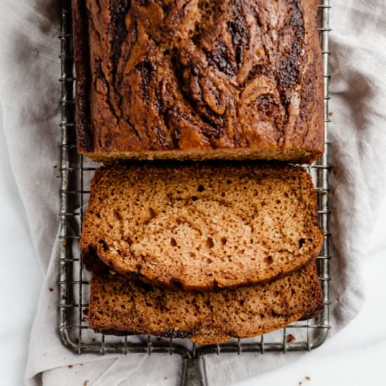 Cinnamon Roll Apple Bread