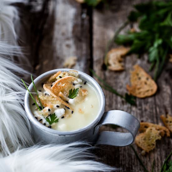 Potatoes and leek soup