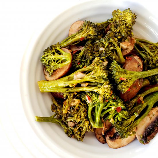 Balsamic Broccolini & Mushrooms