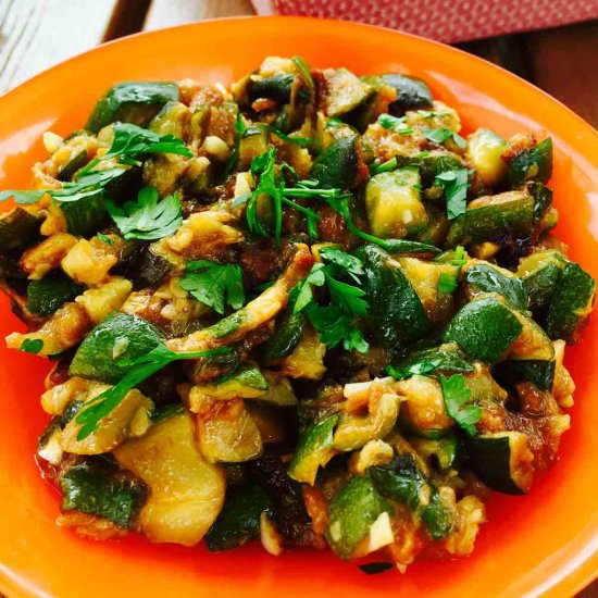 Best ever summer courgette salad