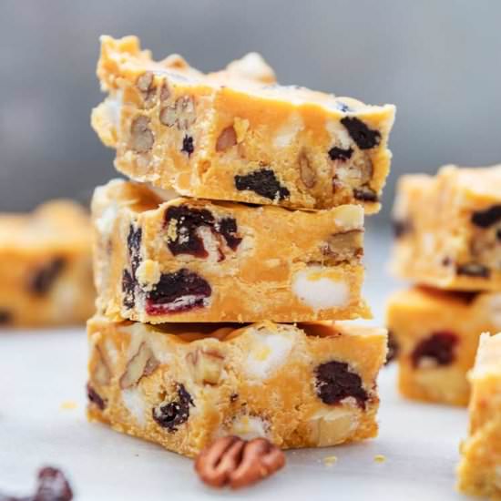 Thanksgiving Rocky Road Fudge