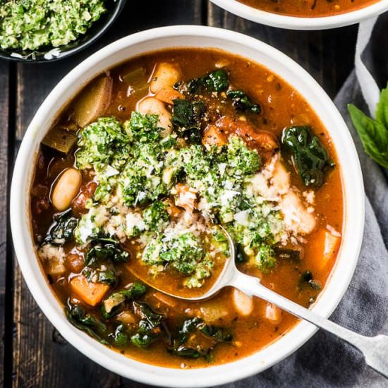 The Best Kale Minestrone Soup
