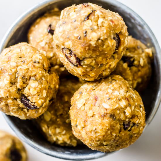 Pumpkin Cranberry Cheesecake Bites