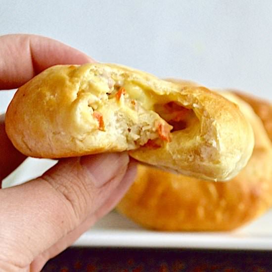 Chicken Pot Pie Bombs