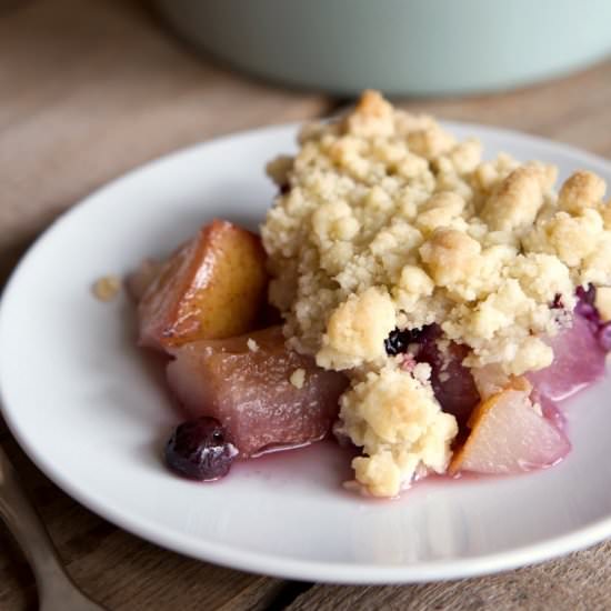 Pear Blueberry Crumble