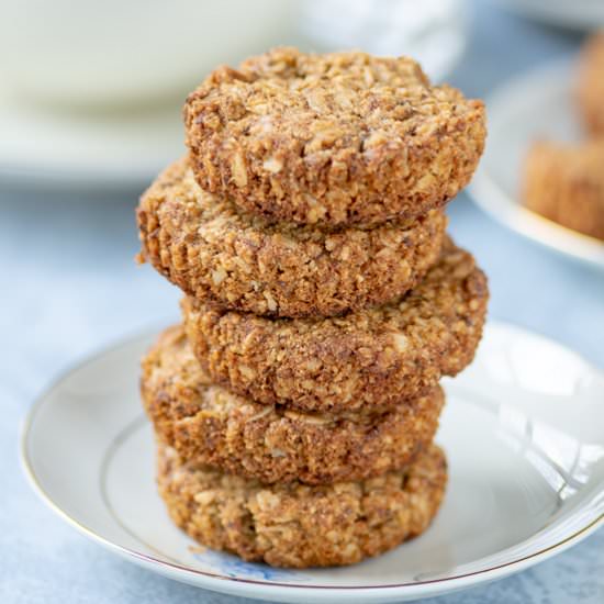 Almond Oat Cups