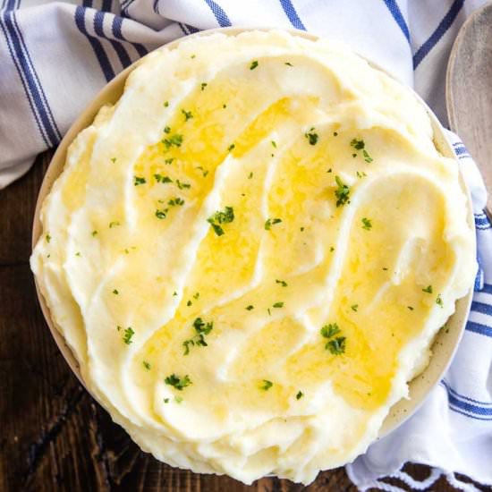 The BEST Mashed Potatoes