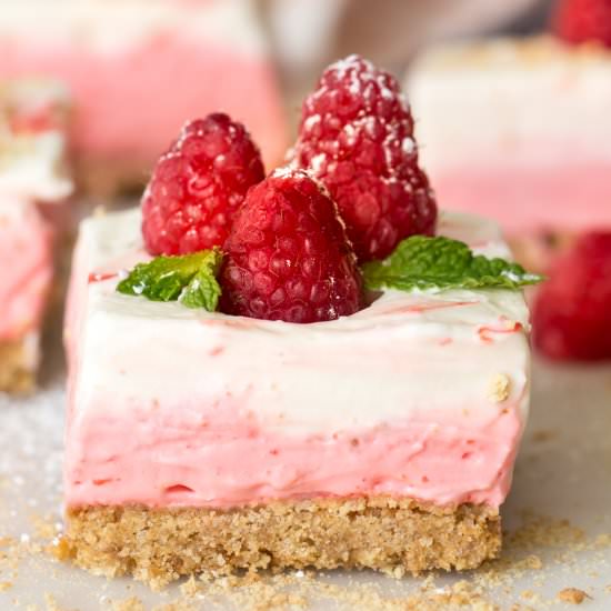 Layered No Bake Cheesecake Bars