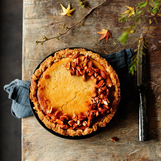 Vegan baked cheesecake