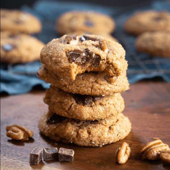 Chocolate Chunk Molasses Cookies