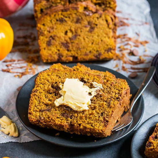 Pumpkin Chocolate Chip Bread